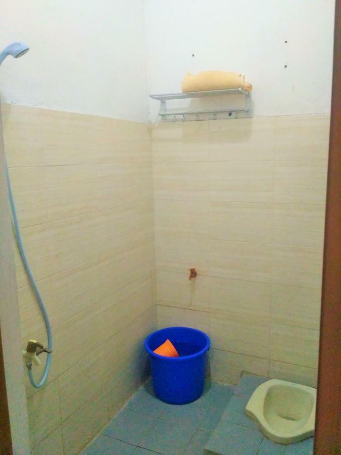 Homestay Bumi Asri III Cikutra Bandung Exterior photo
